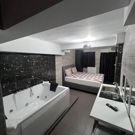 Jacuzzi Suites 2 Thessaloníki Ngoại thất bức ảnh